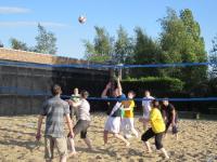 Premier tournoi de beach volley : Axecibles sort ses shorts !