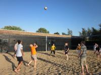 Premier tournoi de beach volley : Axecibles sort ses shorts !